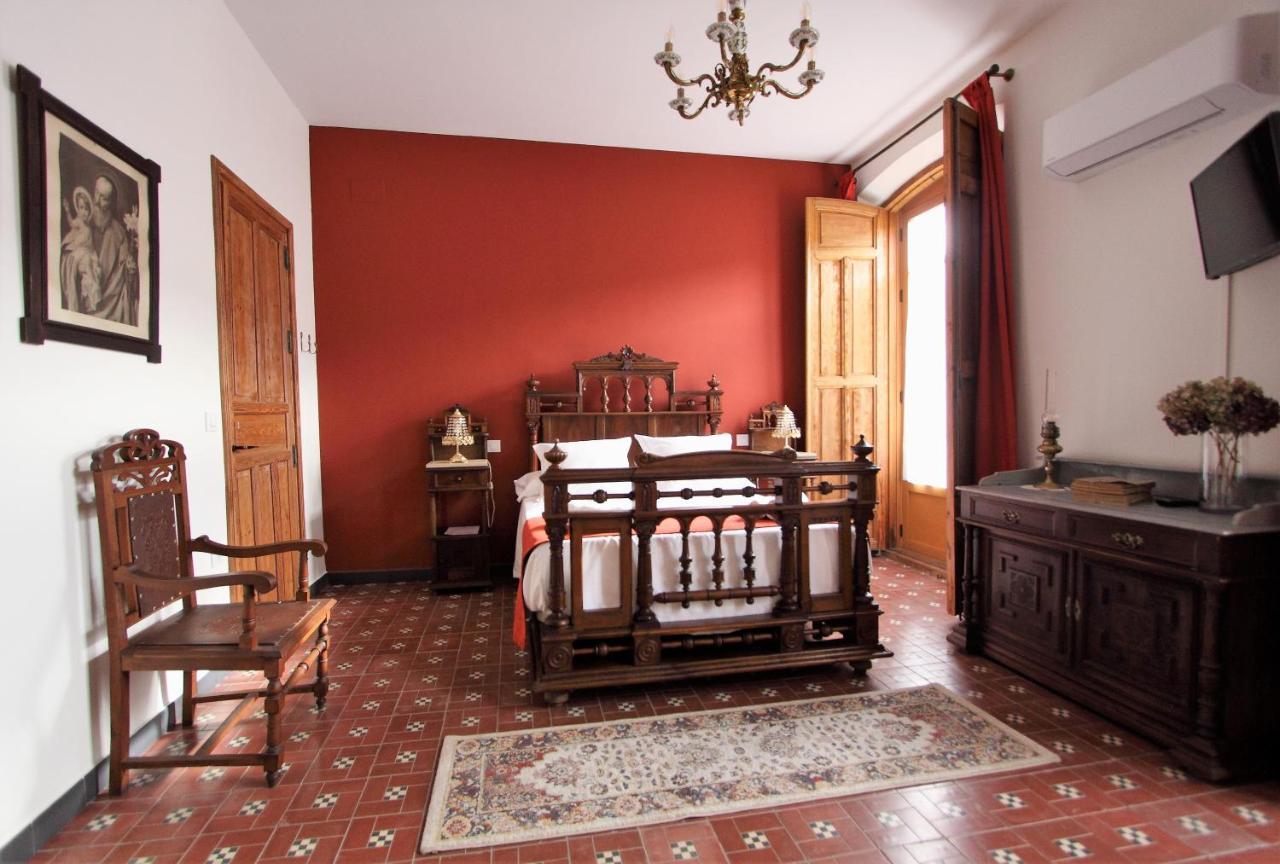 Almodovar del Campo Ines Casa Rural מראה חיצוני תמונה